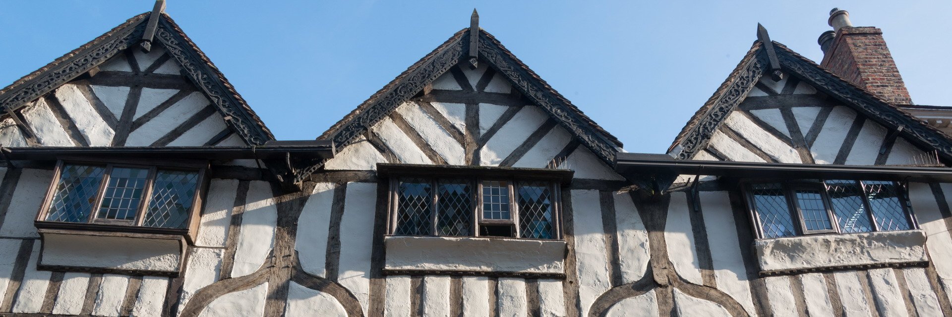 ve24412_shops on swinegate, york_15-08-2019.jpg